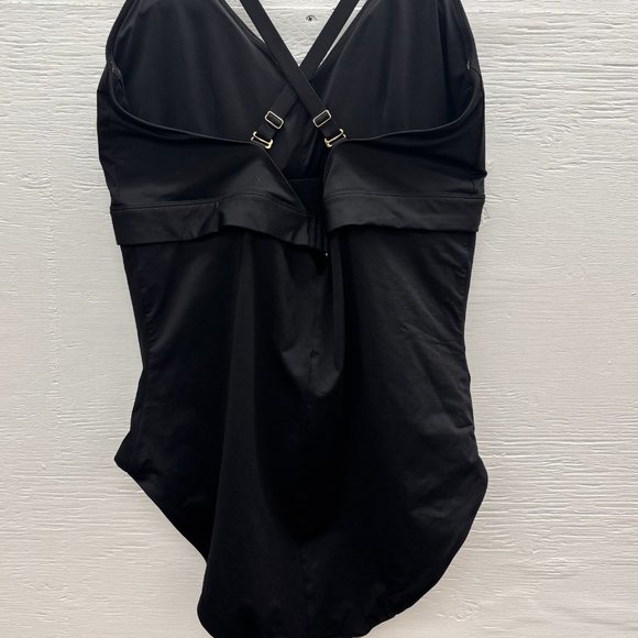 Spanx Cut-Out / HIgh Waist Swimsuit Black Women's Size 3 XL - Picture 3 of 11